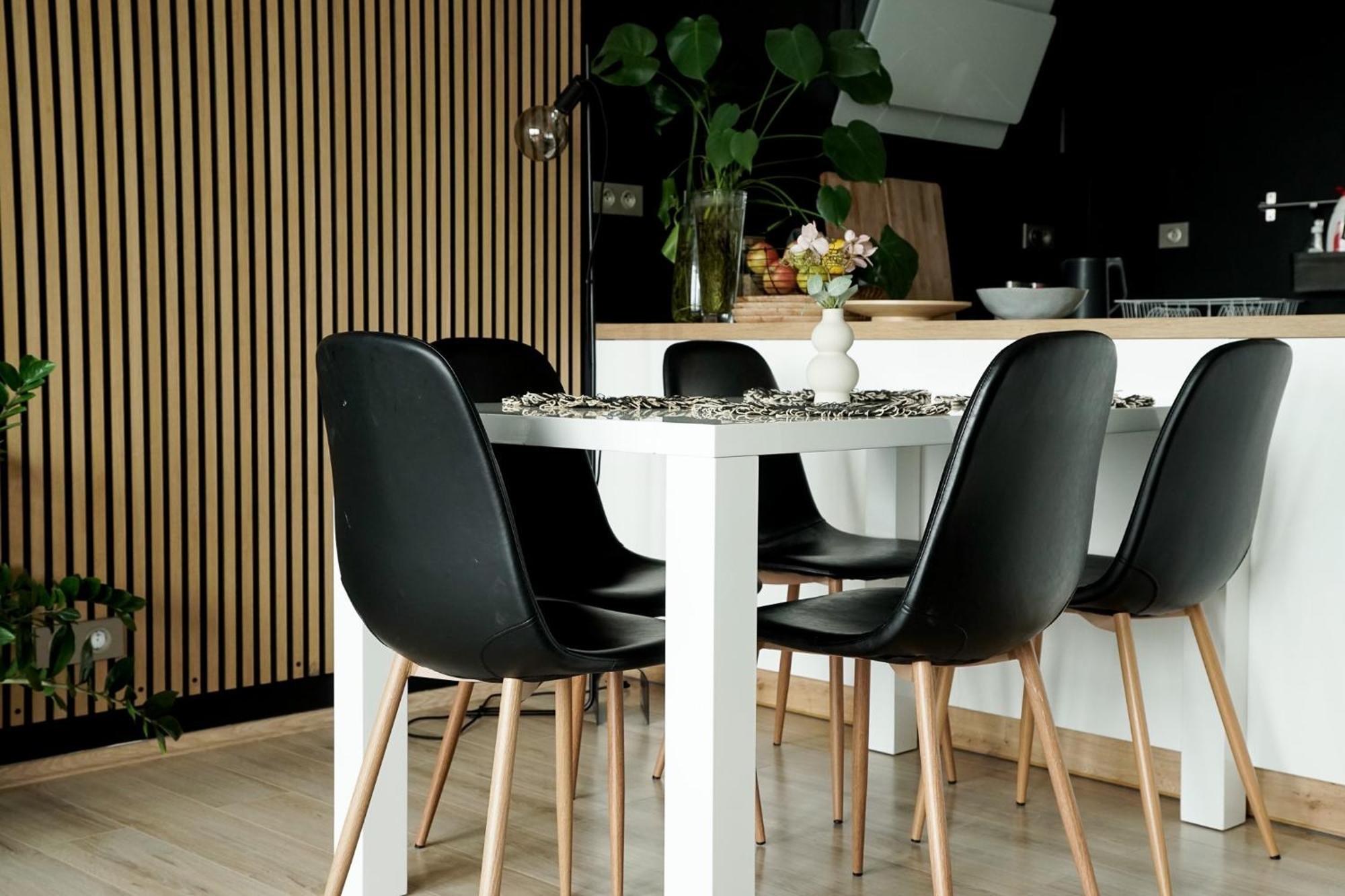 Urban Zenhouse No.2 - Breakfast Included Lägenhet Bratislava Exteriör bild