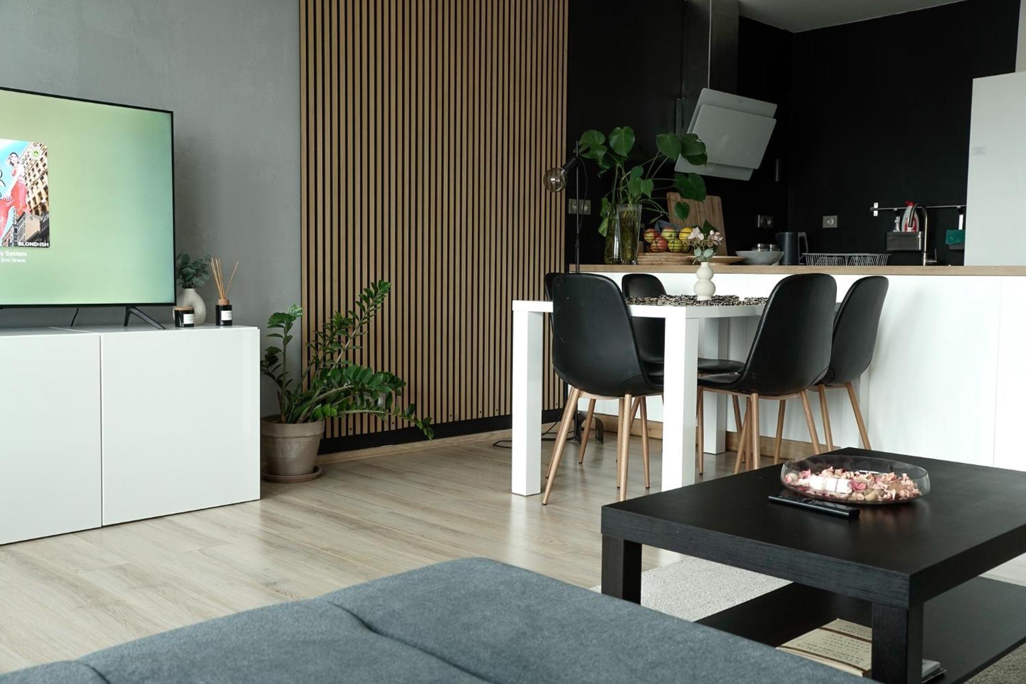 Urban Zenhouse No.2 - Breakfast Included Lägenhet Bratislava Exteriör bild